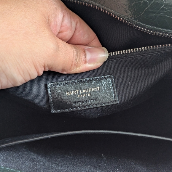 Niki Medium Flap YSL Shoulder Bag in Crinkled Leather - Picture 9 of 11